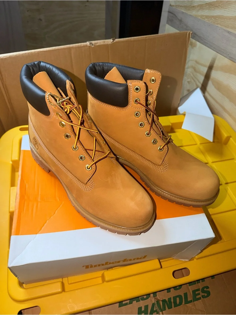 Timberland Premium 6-Inch Waterproof Boots Wheat Nubuck Men’s Size 11